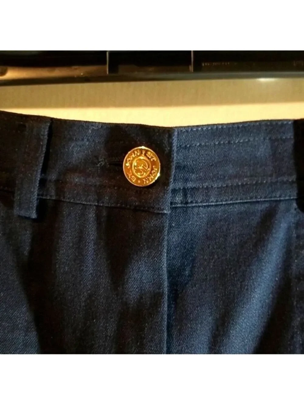 St. John Sports| Navy Blue Bermuda Shorts| NWOT|Size 2 - Picture 6 of 7